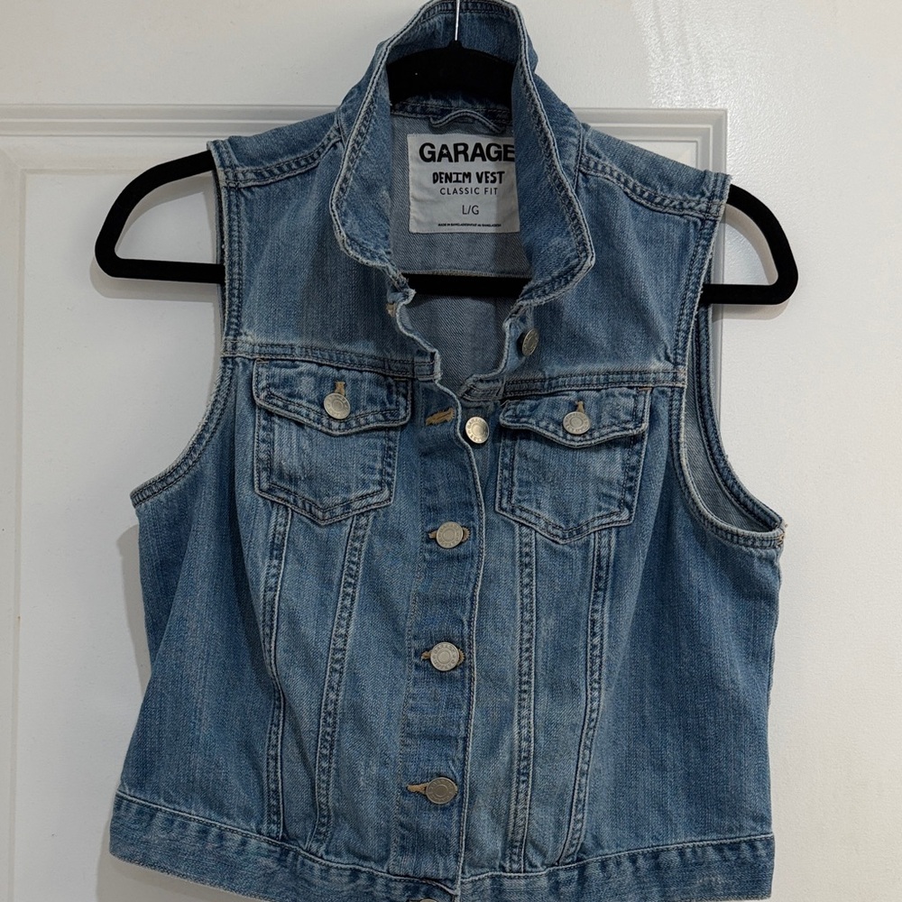 Garage Denim Sleeveless Jacket in Blue